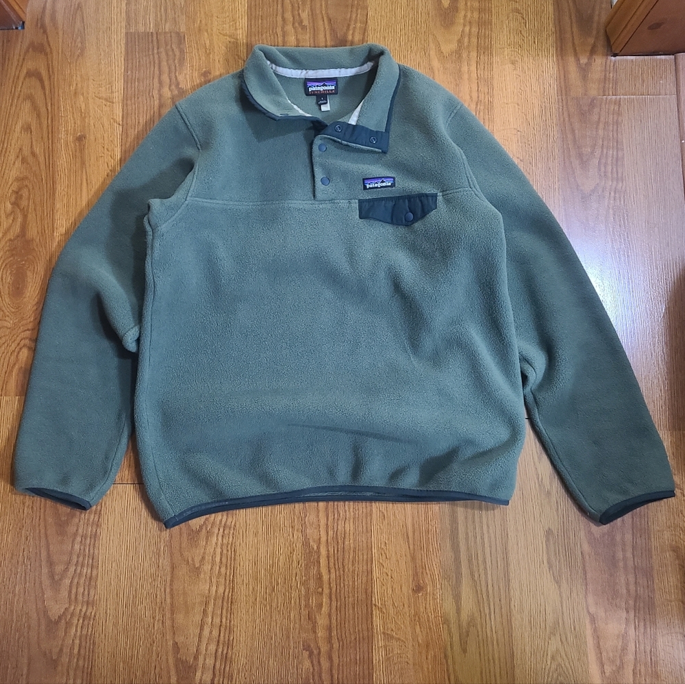 Patagonia Synchilla Snap-T Green Sweater Size Large
